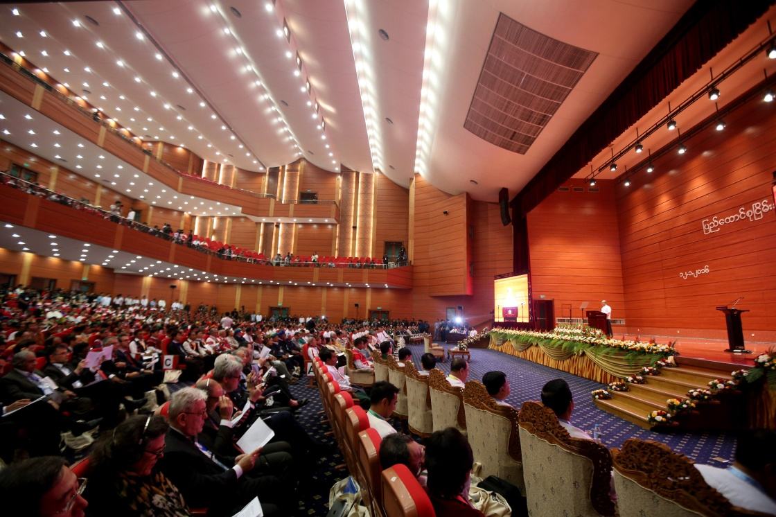 會議場地的選擇，主要考慮哪些因素？