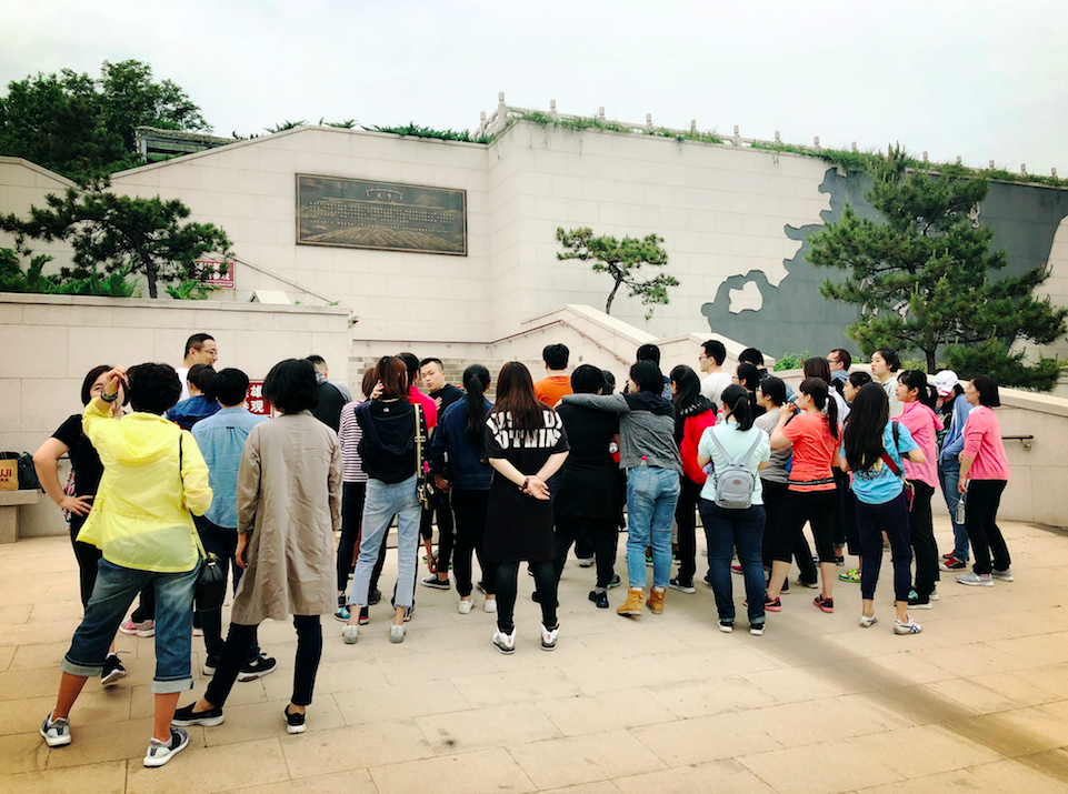 飛鳥創(chuàng)意拓展團建項目組獨家承辦北京市朝陽區(qū)人民法院拓展團建活動！